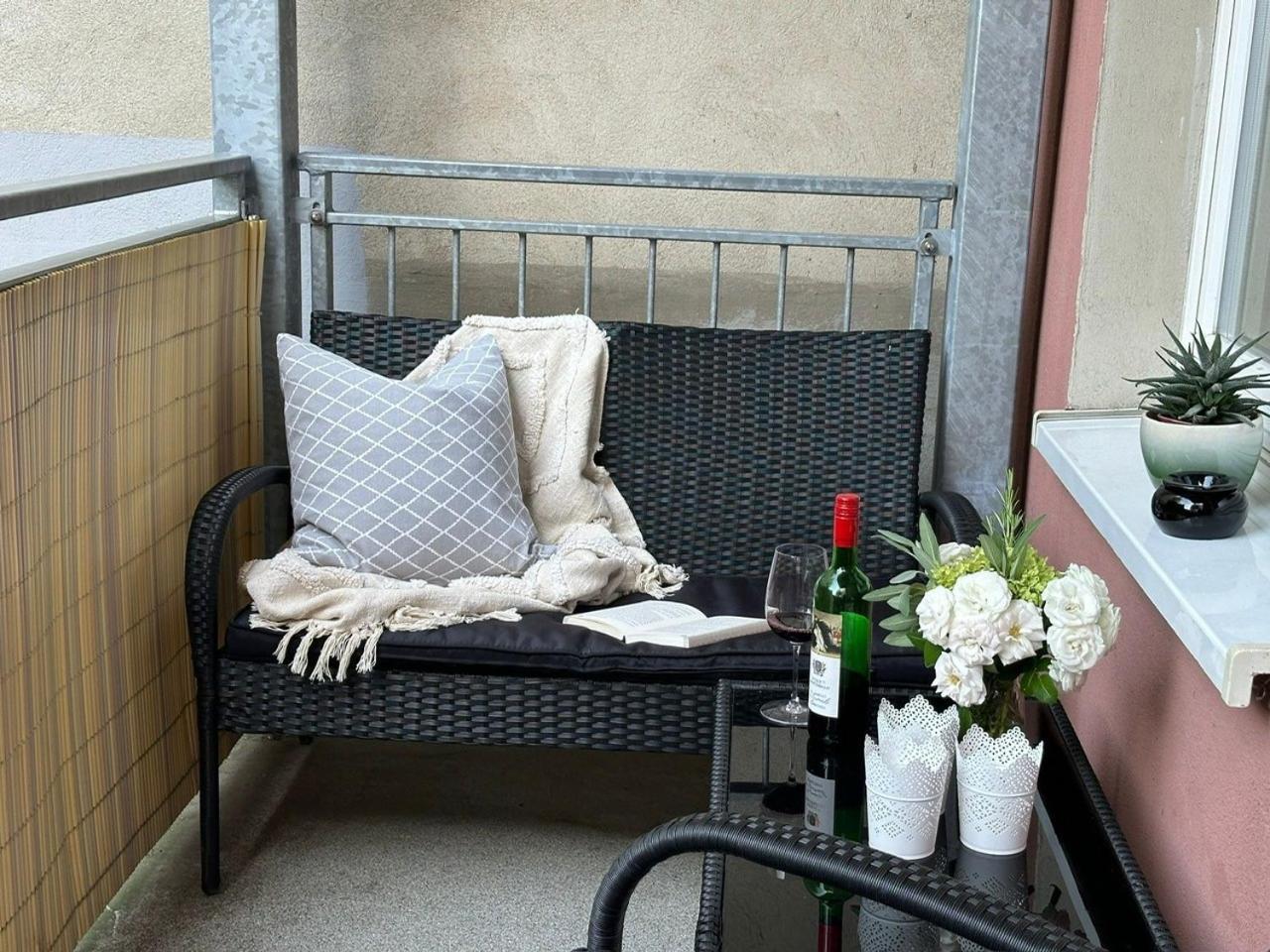 Appartement "Stadtgefluester" Im Zentrum, Inkl Stellplatz, 2 Betten, Babybett, Balkon, Gratis Kaffee Und Tee, Wlan Bautzen Buitenkant foto