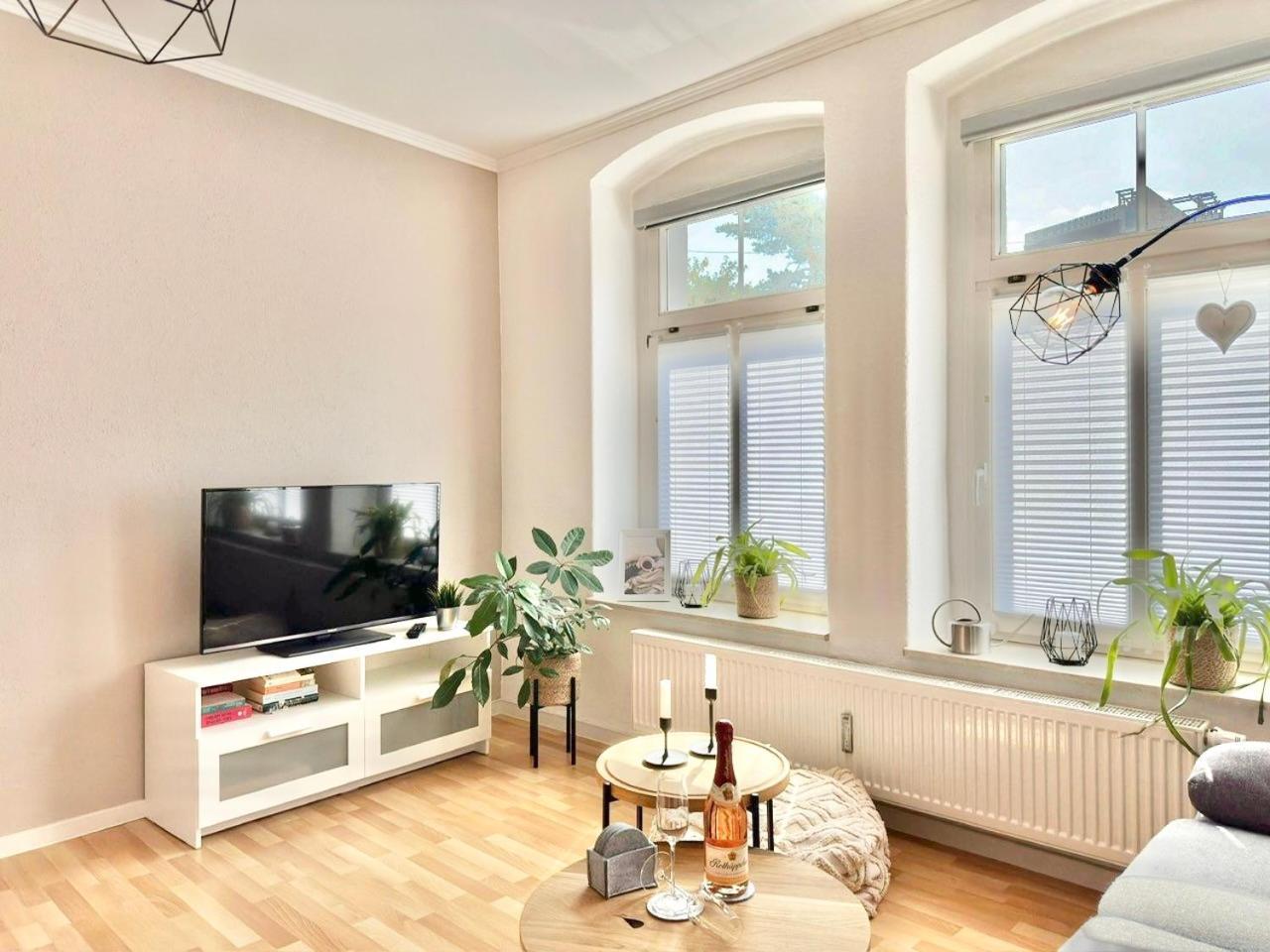 Appartement "Stadtgefluester" Im Zentrum, Inkl Stellplatz, 2 Betten, Babybett, Balkon, Gratis Kaffee Und Tee, Wlan Bautzen Buitenkant foto