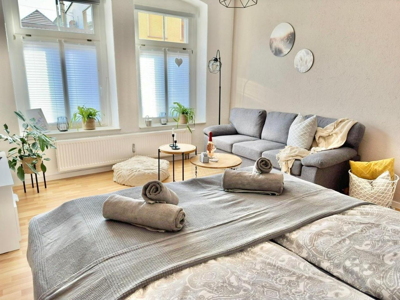 Appartement "Stadtgefluester" Im Zentrum, Inkl Stellplatz, 2 Betten, Babybett, Balkon, Gratis Kaffee Und Tee, Wlan Bautzen Buitenkant foto
